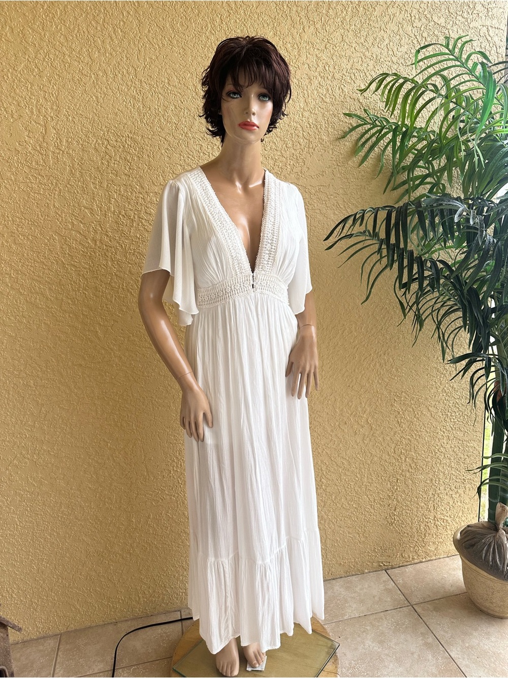 Bailey Blue designs white Cottagecore maxi dress - Picture 2 of 10